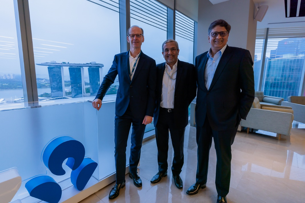 ANZ CEO Shayne Elliott, Vishnu Shahaney and CFO Farhan Faruqui in Singapore
